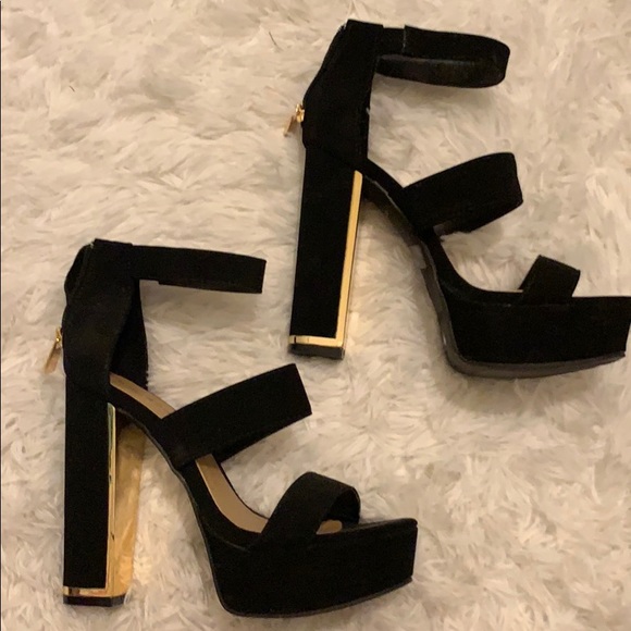 Black Platform Heels - Picture 1 of 4